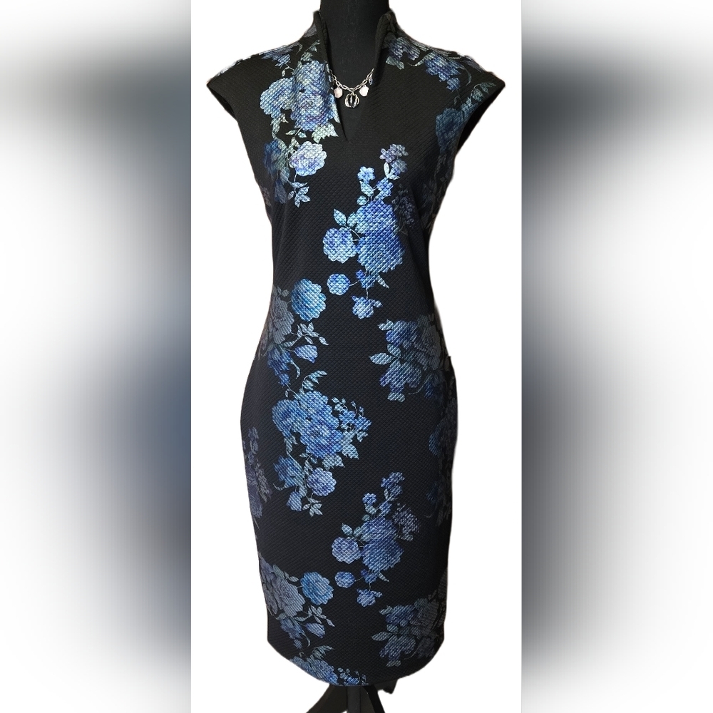 Sleeveless NY&Co Floral Shimmer Dress Small